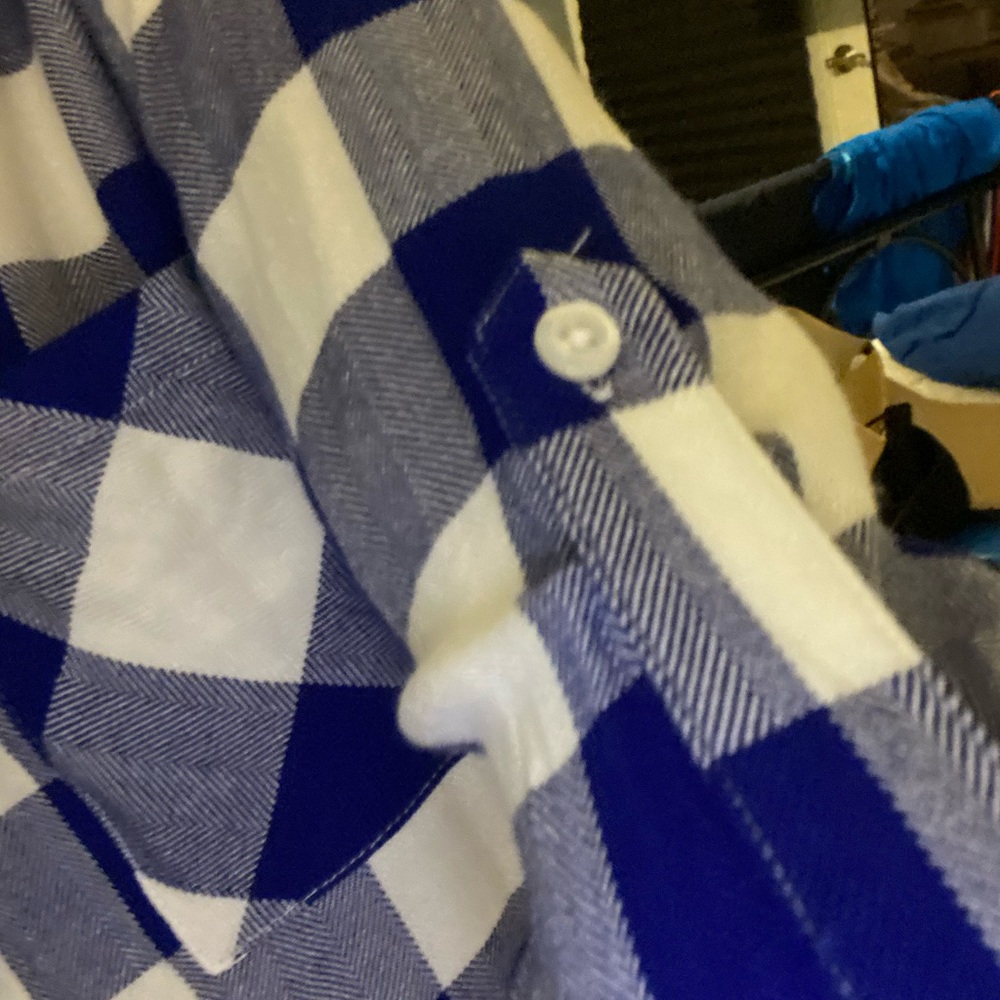 Rails Never Worn Xs Button Up - image 8